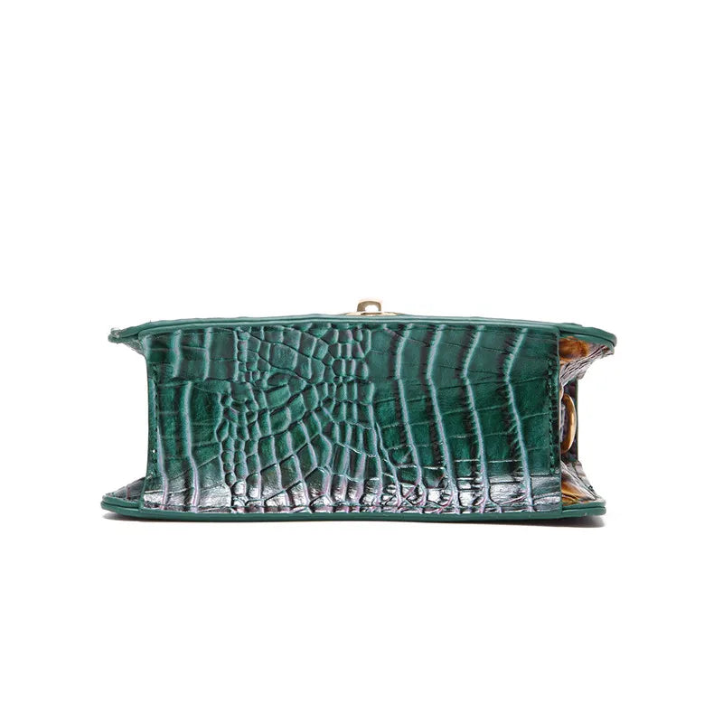 Trendy Crocodile Pattern Fashion Chain Messenger Bag
