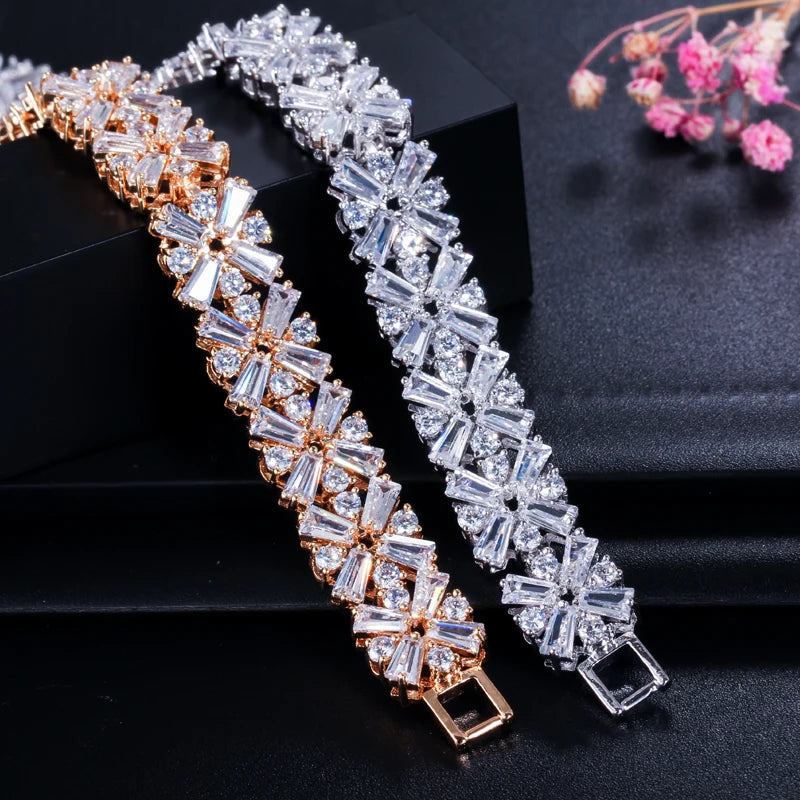 Fashion Jewelry Gorgeous Silver Color Spring Flower Cubic Zirconia Tennis Bracelet
