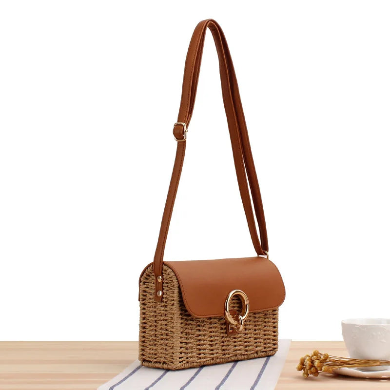 Shoulder Bags Casual Leather Handbags for Women Straw Woven Crossbody Bags