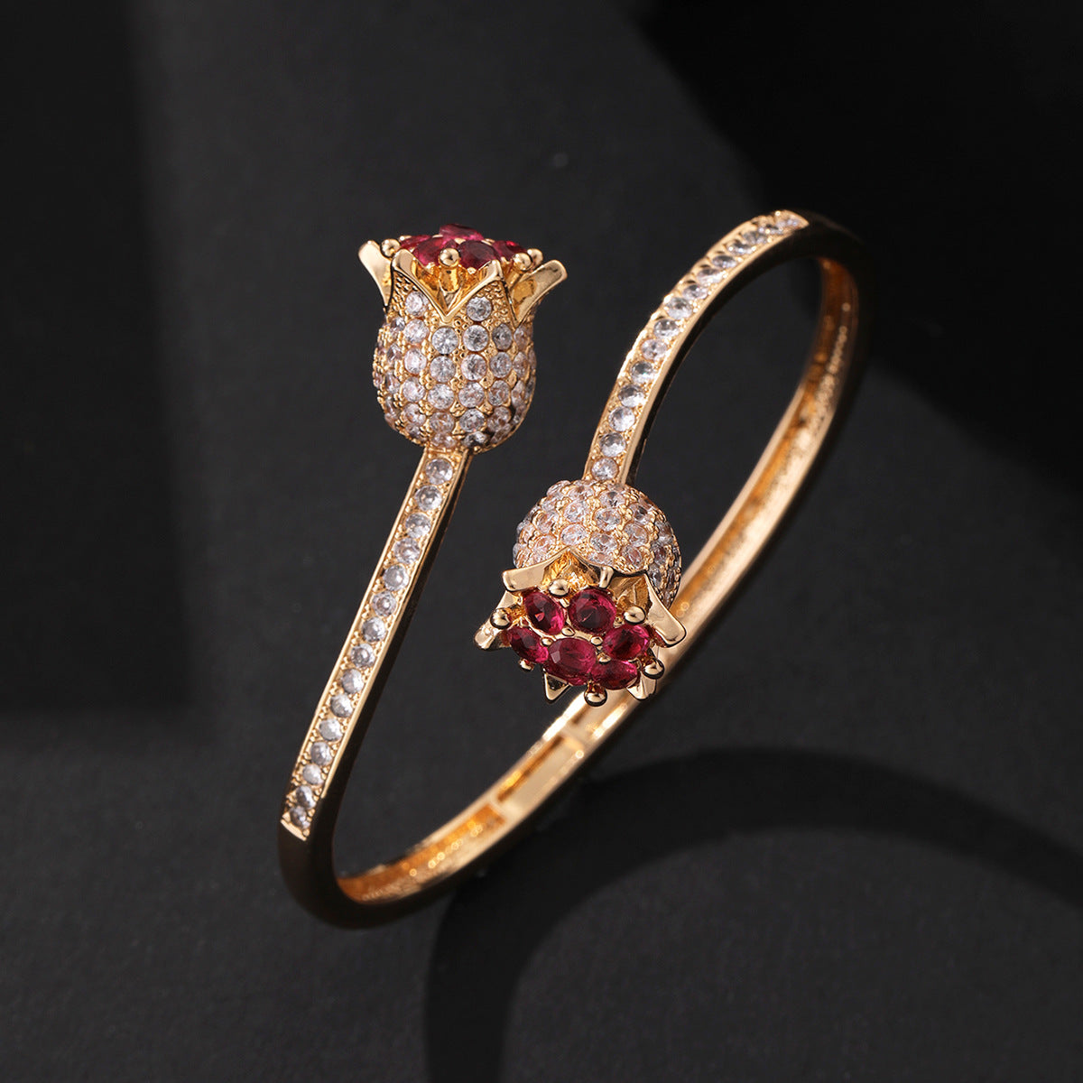 High-End Light Luxury Zircon Rose Flower Fashion Bracelet