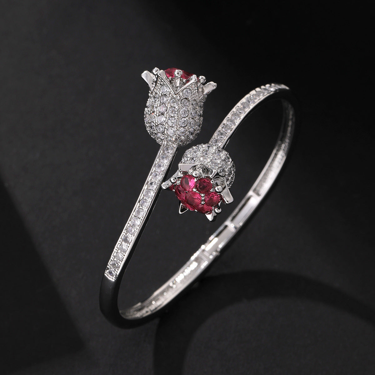 High-End Light Luxury Zircon Rose Flower Fashion Bracelet