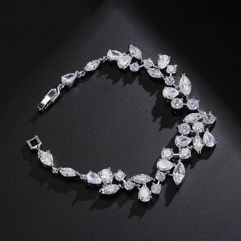 Luxury Leaf Shaped Bracelet Bangle White Cubic Zirconia