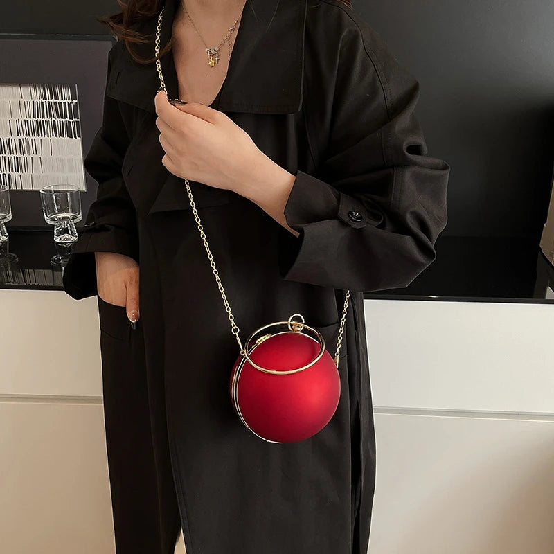 Stylish Metal Ring Handle Fashion Handbag Evening Clutch Bag