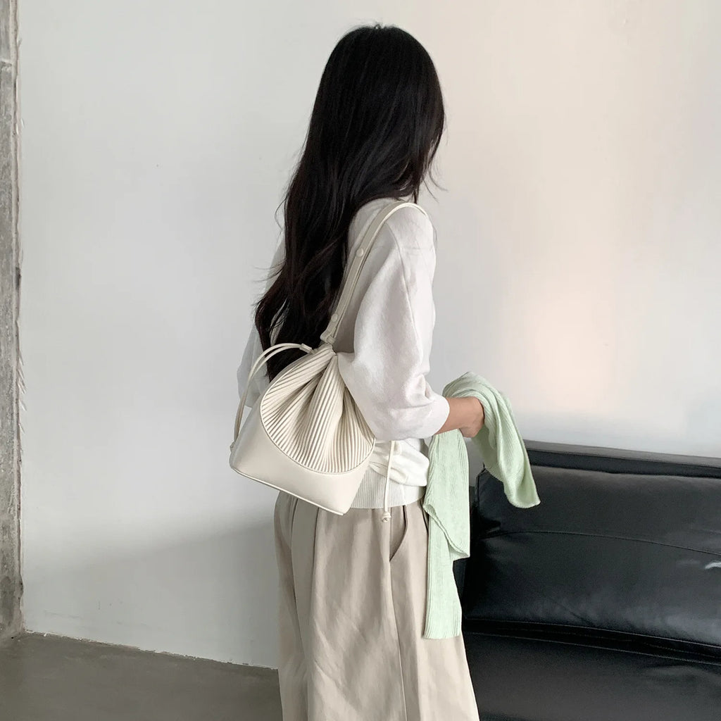 Luxury Fashion Pleated Bucket Shoulder Crossbody Bag