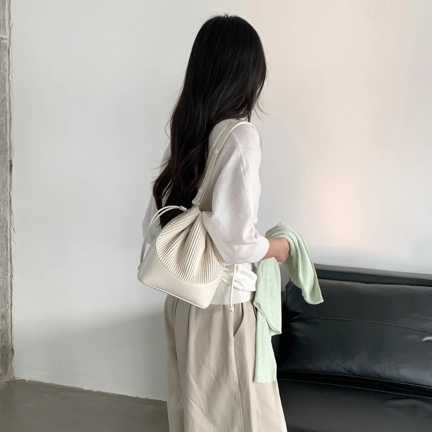 Luxury Fashion Pleated Bucket Shoulder Crossbody Bag