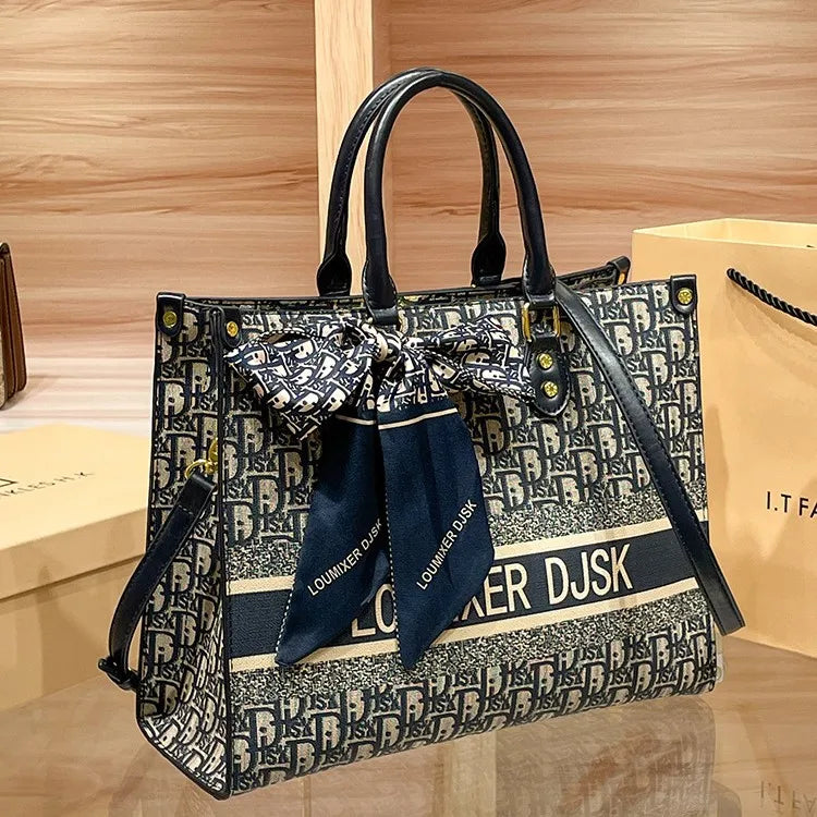 Luxury Design Elegant Leather Tote Large Capacity Stylish Handbag