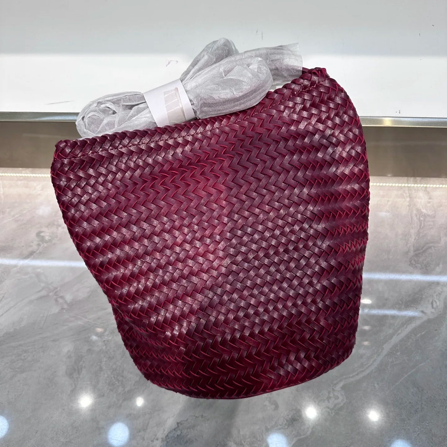 Luxury Woven Handmade Bag PU Leather Bucket Bag
