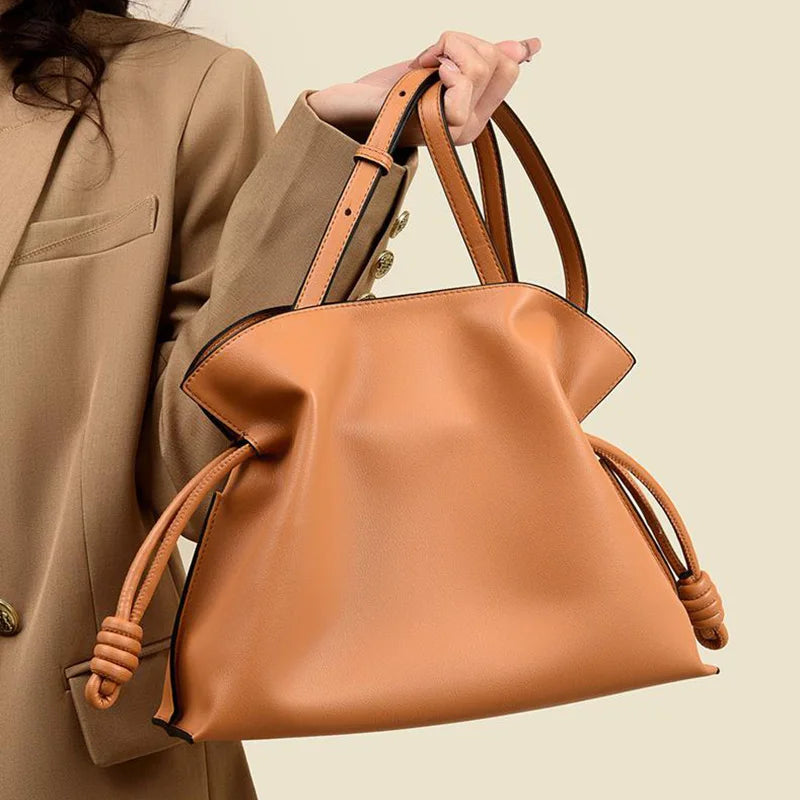 Luxury Leather Crossbody Bag Cloud Pleated Bag Large Capacity Design Drawstring Bag
