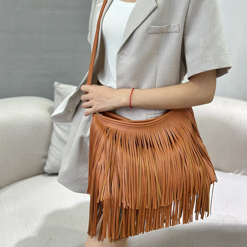 Large Capacity Tassel Shoulder Bags Leather Vintage Shoulder Crossbody Bags For Women