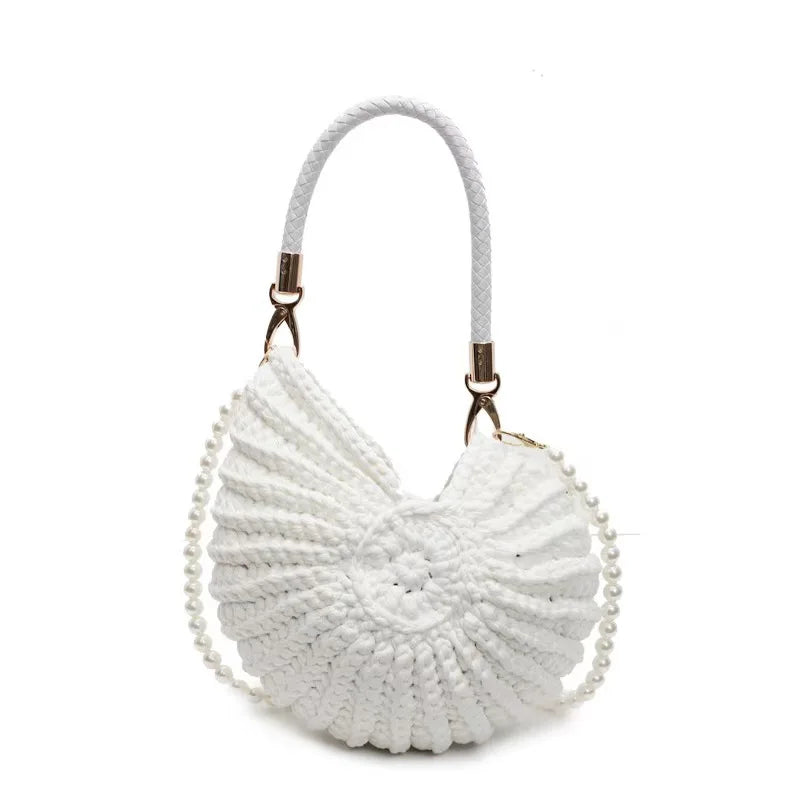 Hand-woven finished conch shell bag niche pearl chain bag