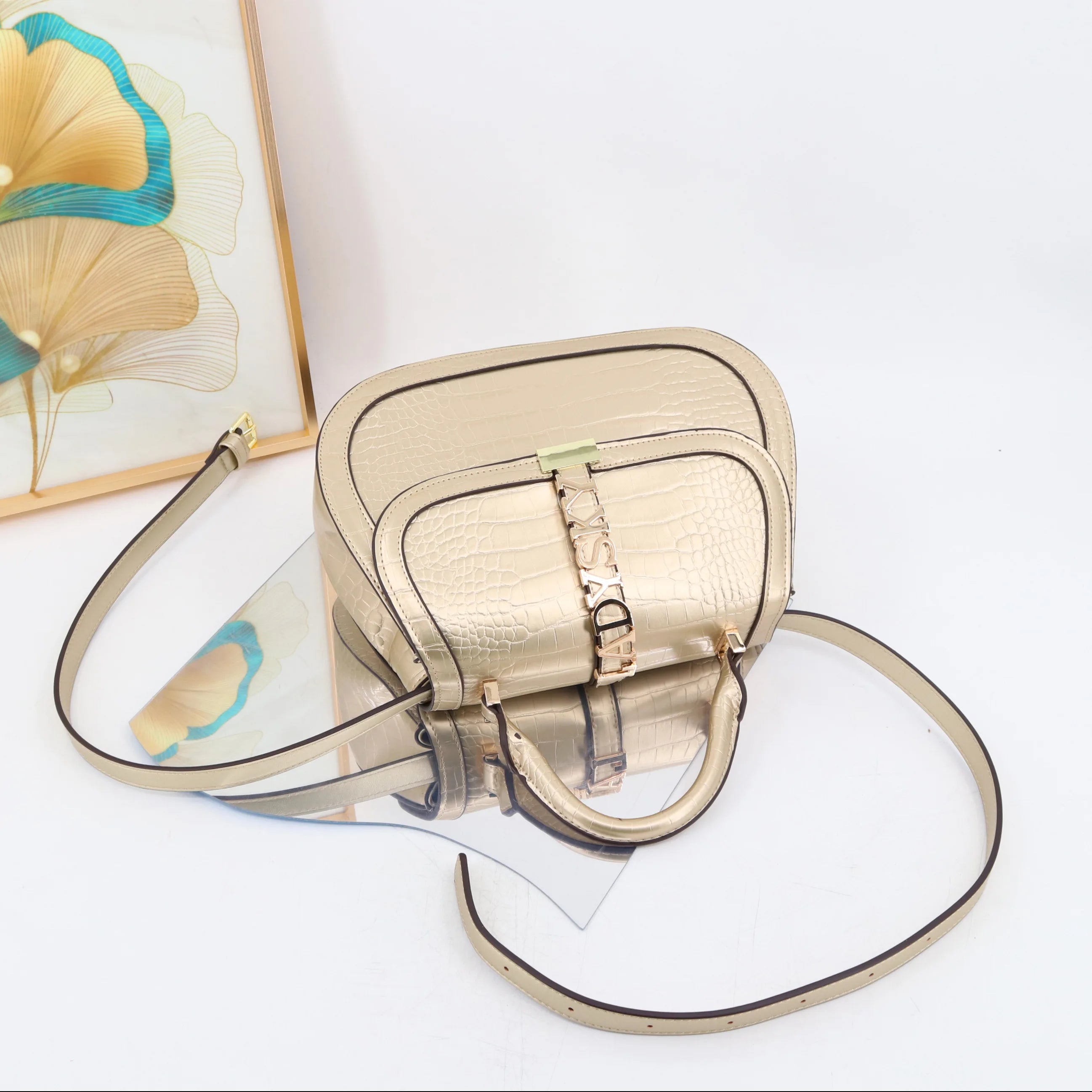 Ladies Fashion Quality Crocodile Pattern Shoulder Handbag