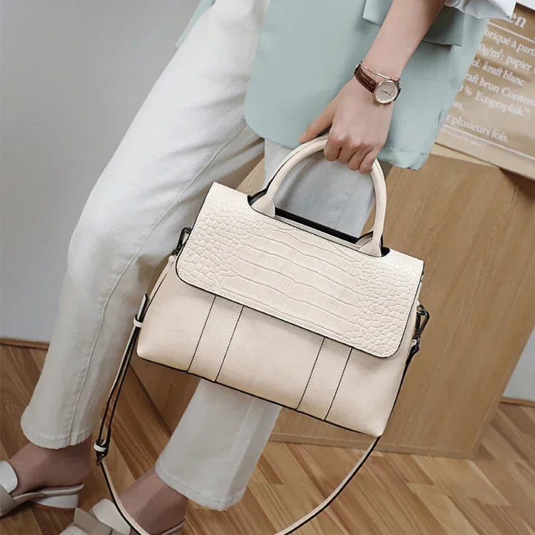 Real Leather Crossbody Bag Female Cowhide Designer Luxury Retro Large Capacity
