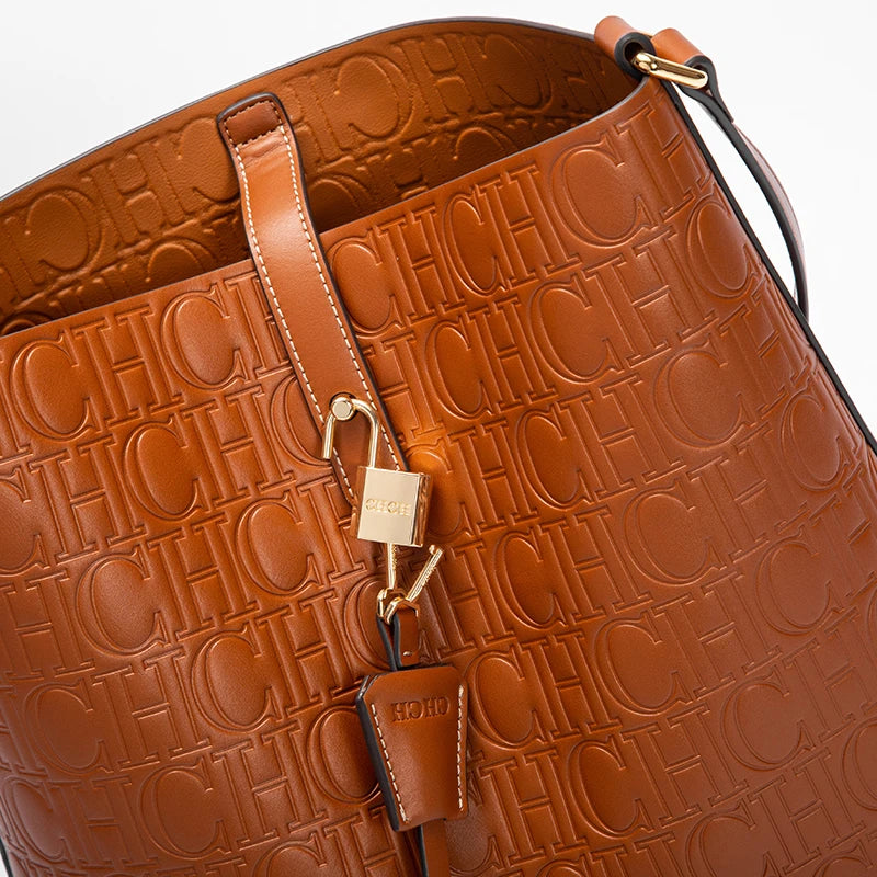 Leather Shoulder Bags Vintage Inspired Designs Gold-Toned Locks Textured Straps