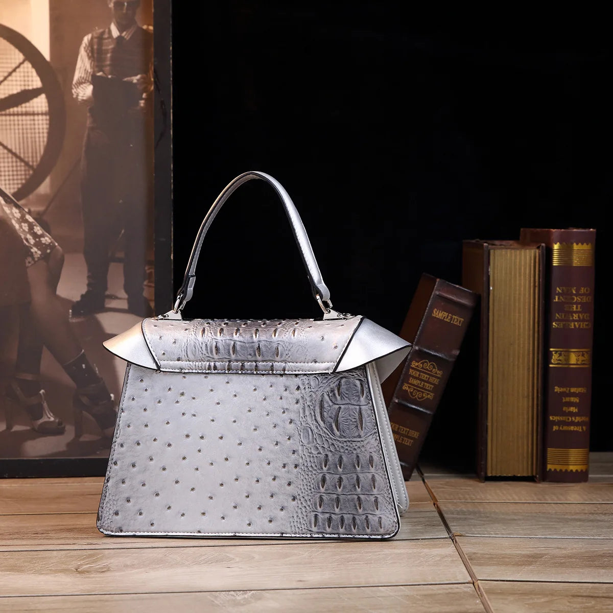 Luxury Design Cowhide High Quality Crocodile Print Handbag