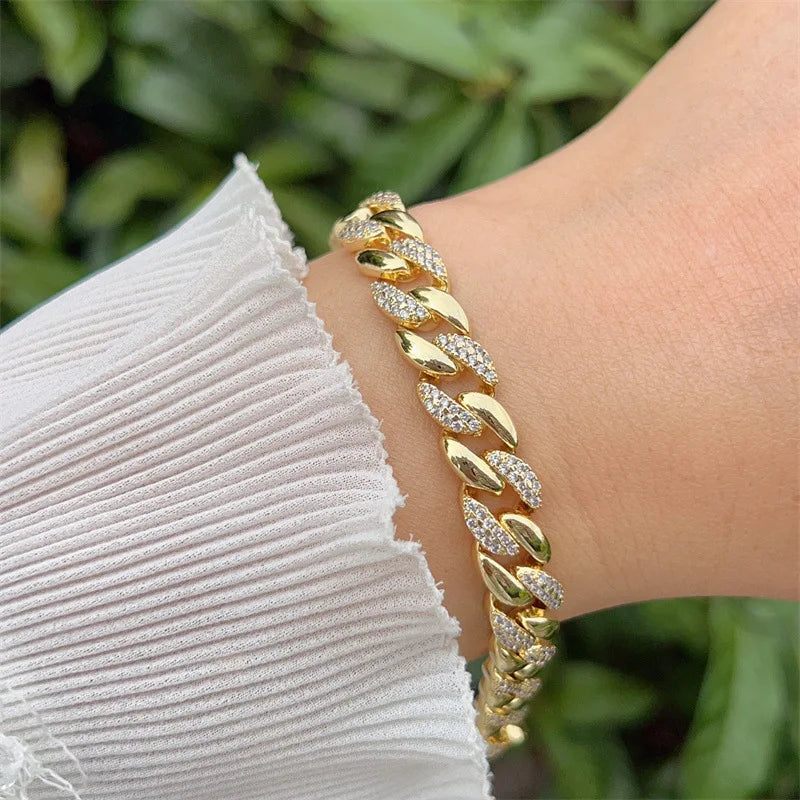Fashionable Multi Style Copper Plated 18K Gold Zircon Bracelet