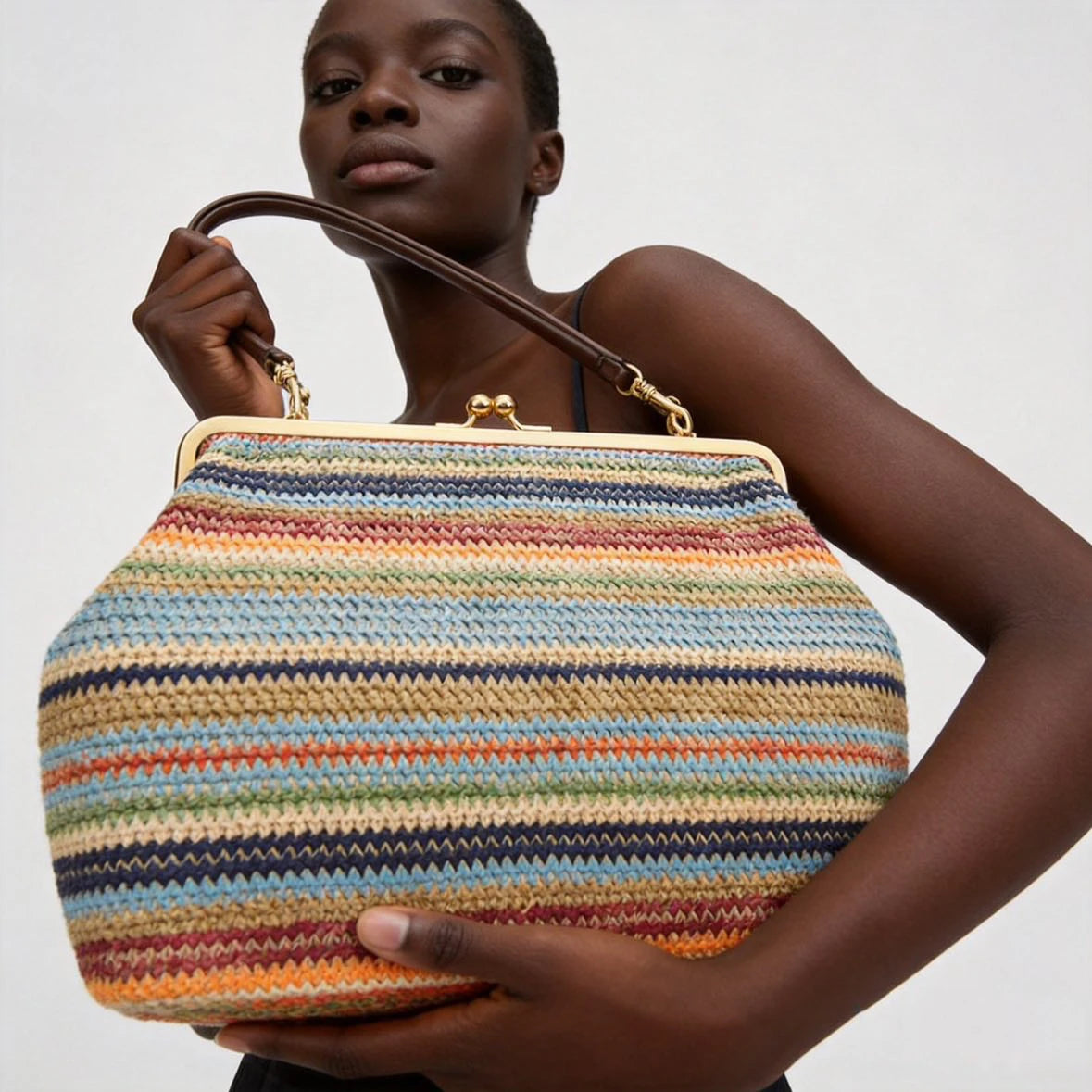 Fashion Large Striped Clip Shell Shoulder Bag Design