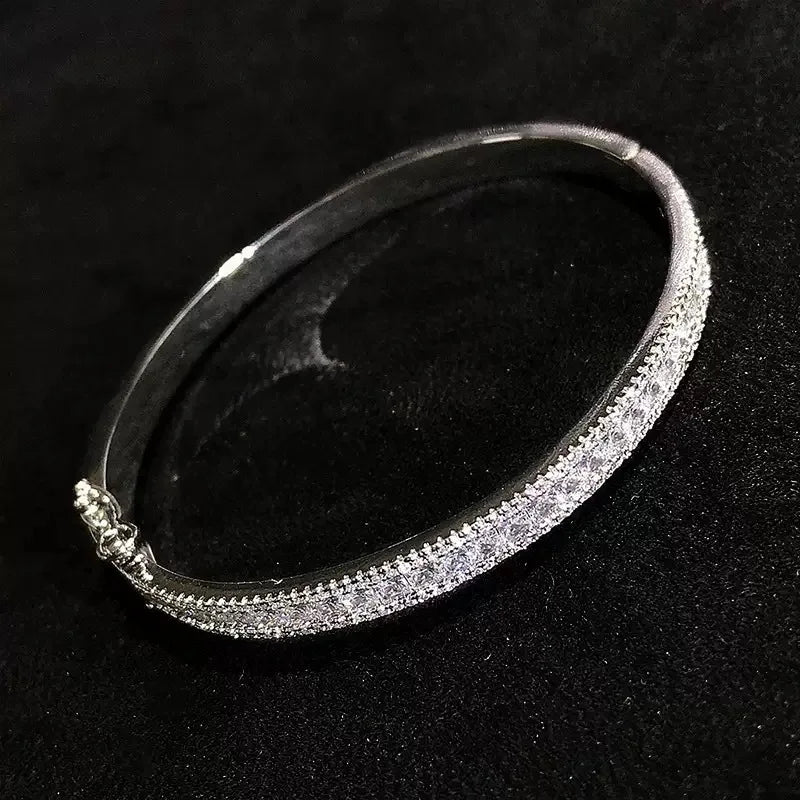 Moissanite 925 Sterling Silver Plated 18K Gold Jewelry Bangle