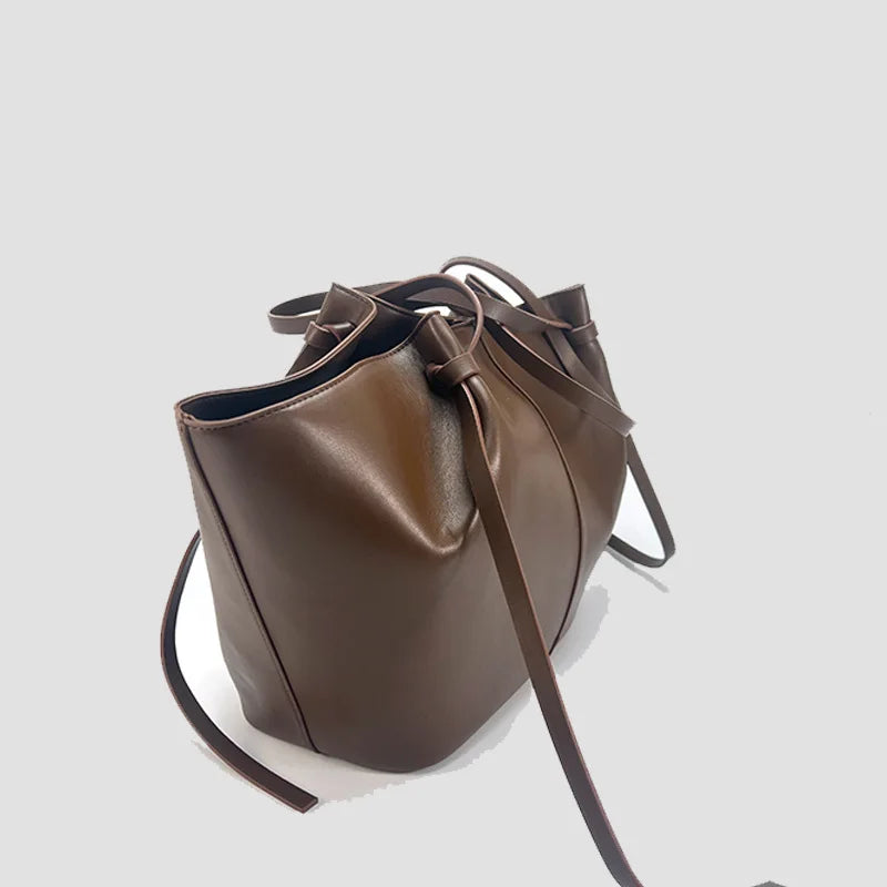 Fashion Large Capacity Trapeze Shoulder Bag Design Metal Lock Handbag