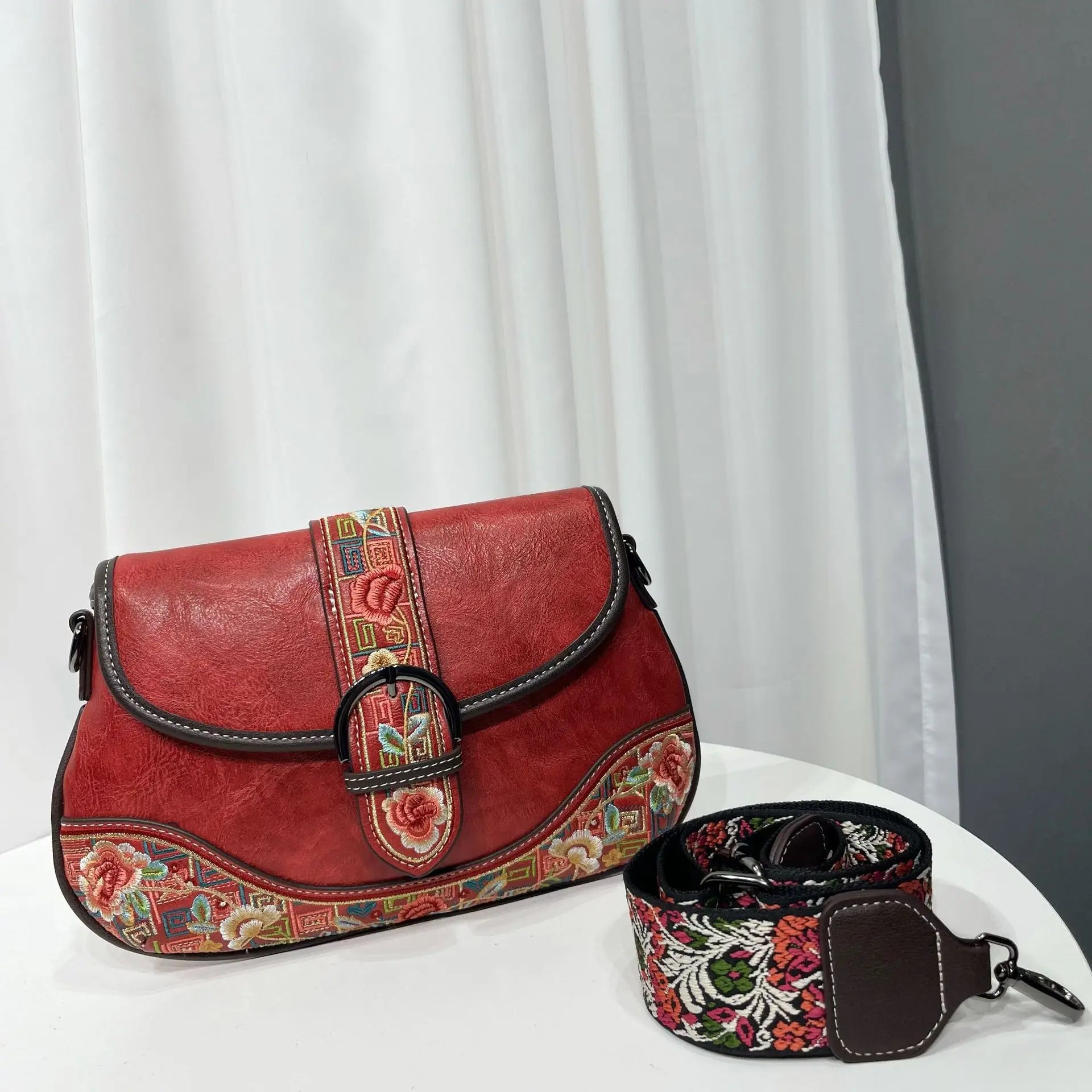 Vintage Embroidery Crossbody Bag Women's Large Capacity Design
