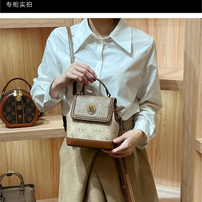 Fashionable High Quality Texture Niche Mini Travel Backpack Bag