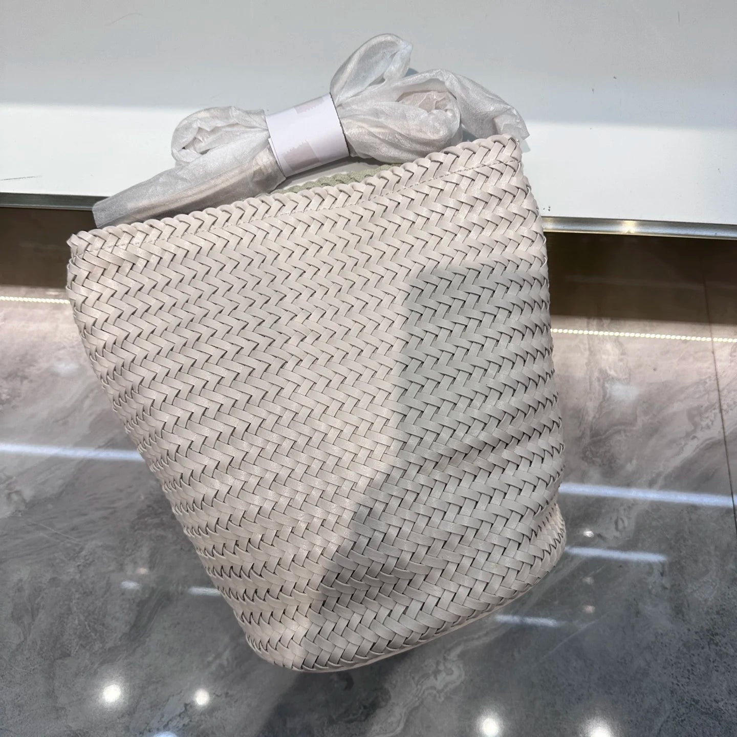 Luxury Woven Handmade Bag PU Leather Bucket Bag