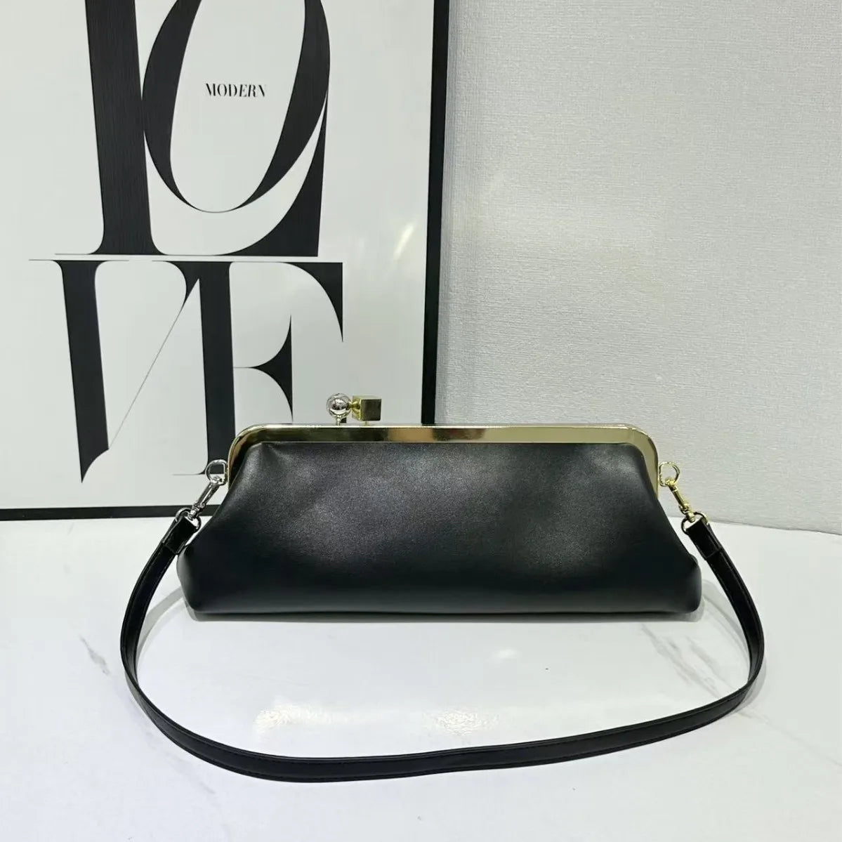 Fashionable Baguette Bag Long Clutch Bags with Removable Strap Luxury Design