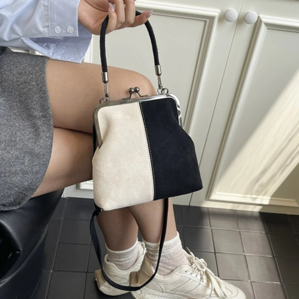 Large Capacity Retro Frosted Handbag Kiss Lock PU Leather Crossbody Clip Closure