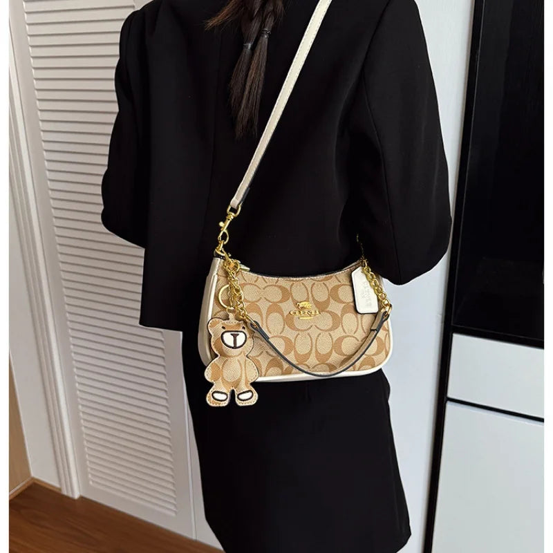 High-End Style Handbag Unique And Fashionably Elegant