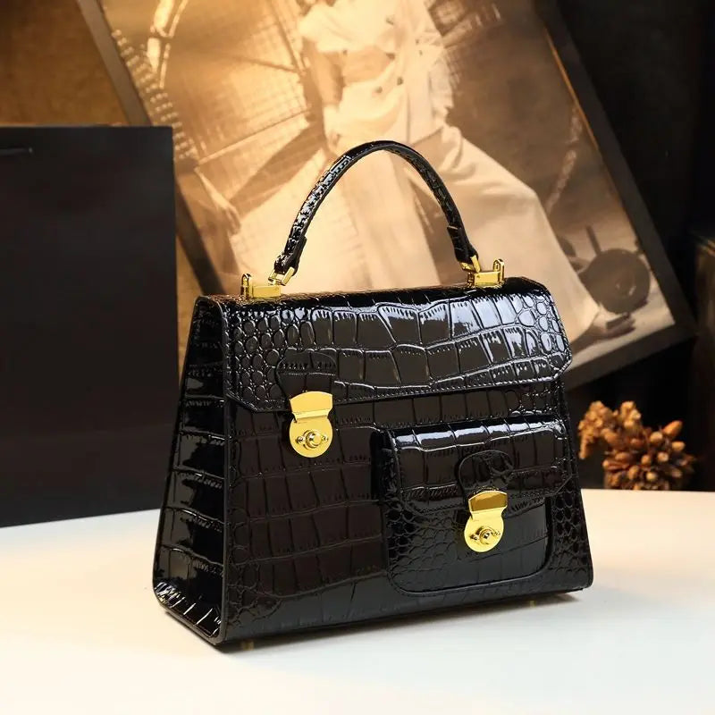 Genuine Leather Gradient Crocodile Pattern Messenger Bag