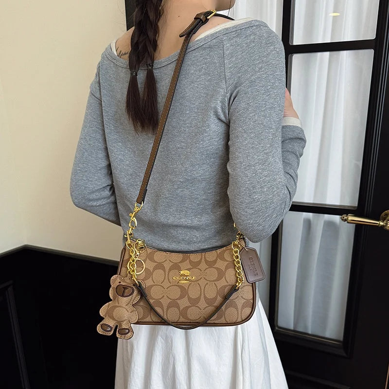 High-End Style Handbag Unique And Fashionably Elegant