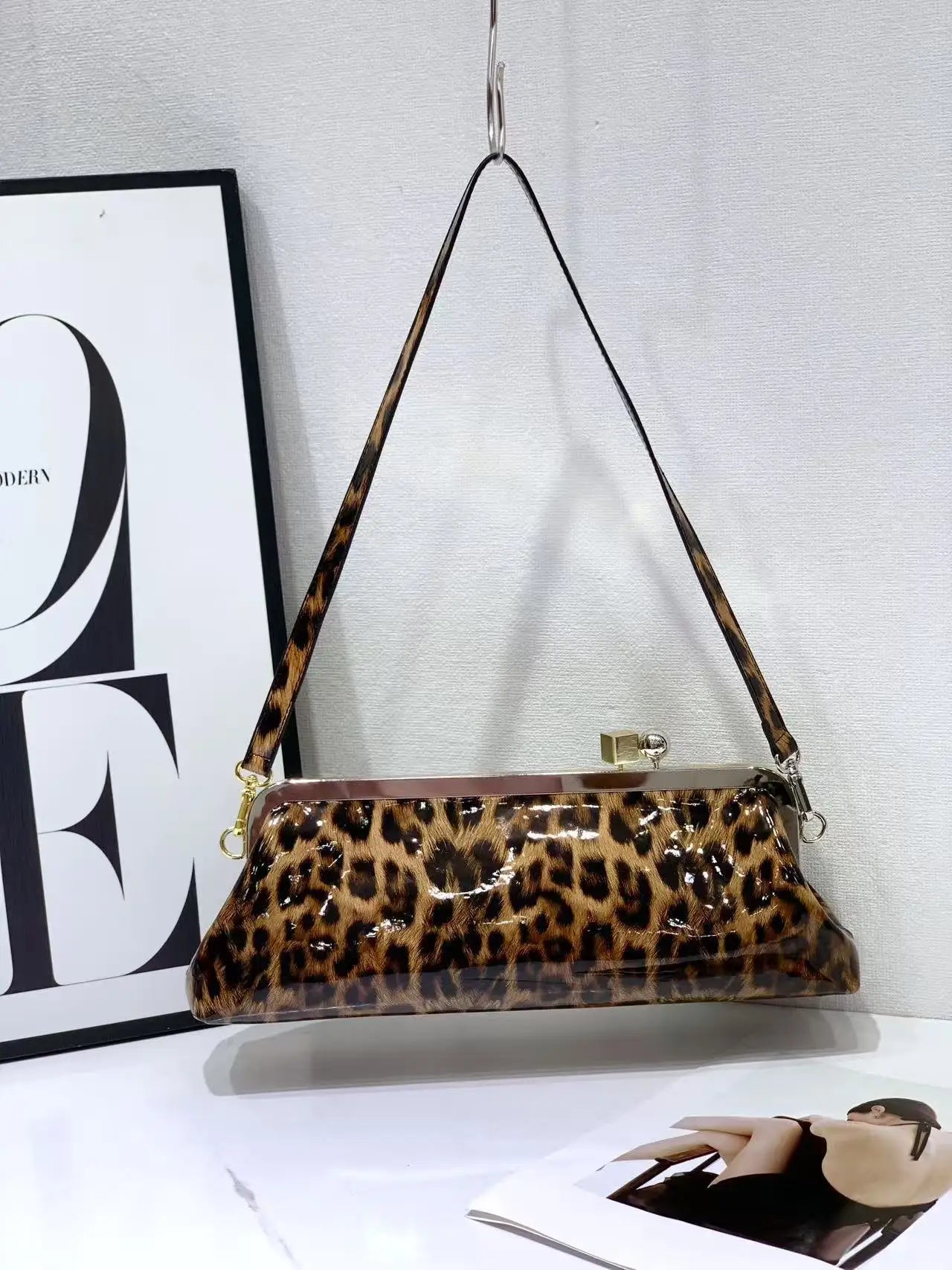 Fashionable Baguette Bag Long Clutch Bags with Removable Strap Luxury Design