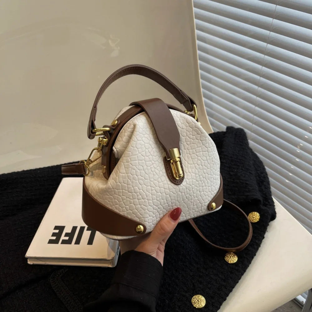 Vintage Shoulder Bag Luxury Leather Metal Buckle Messenger Bag