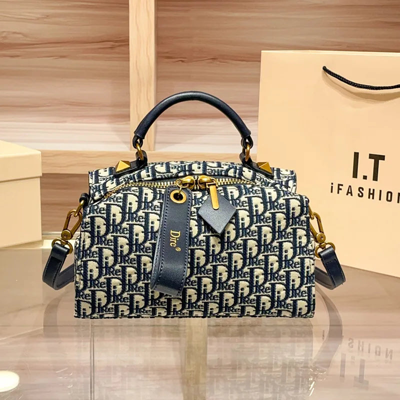 Elegant Chic Retro High-End Leather Crossbody Handbag