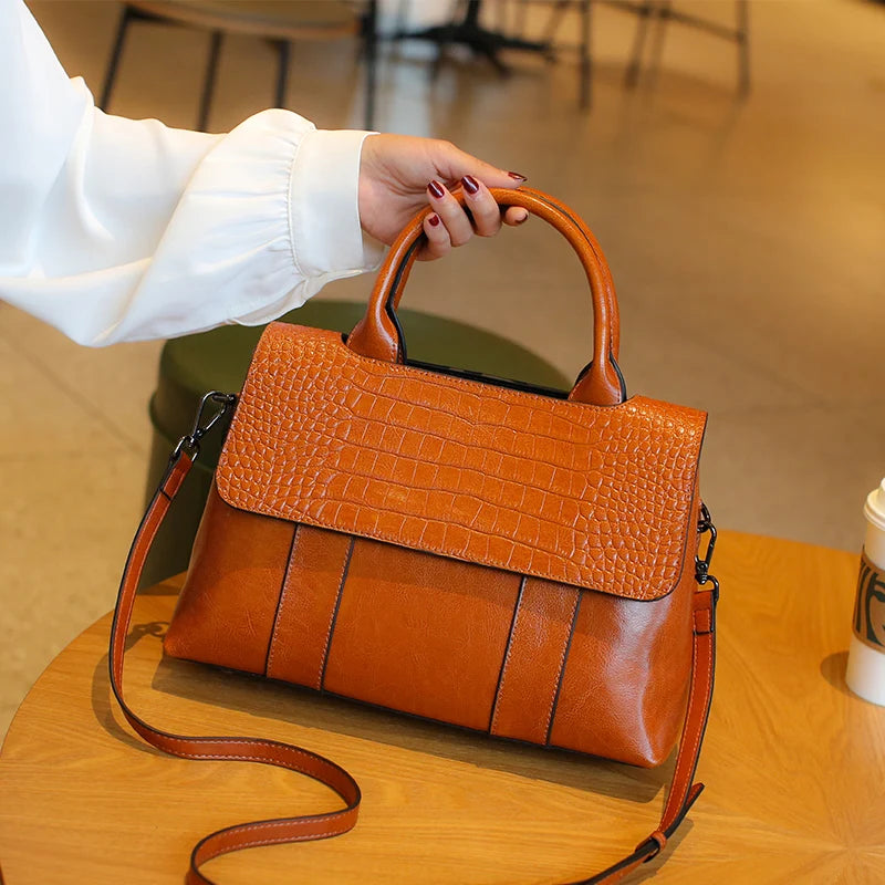 Real Leather Crossbody Bag Female Cowhide Designer Luxury Retro Large Capacity