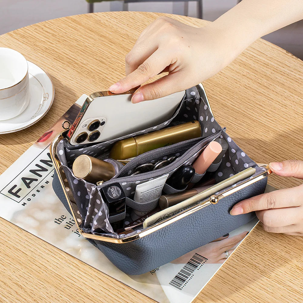Stylish and Fashionable Leather Crossbody Bag Purse Design
