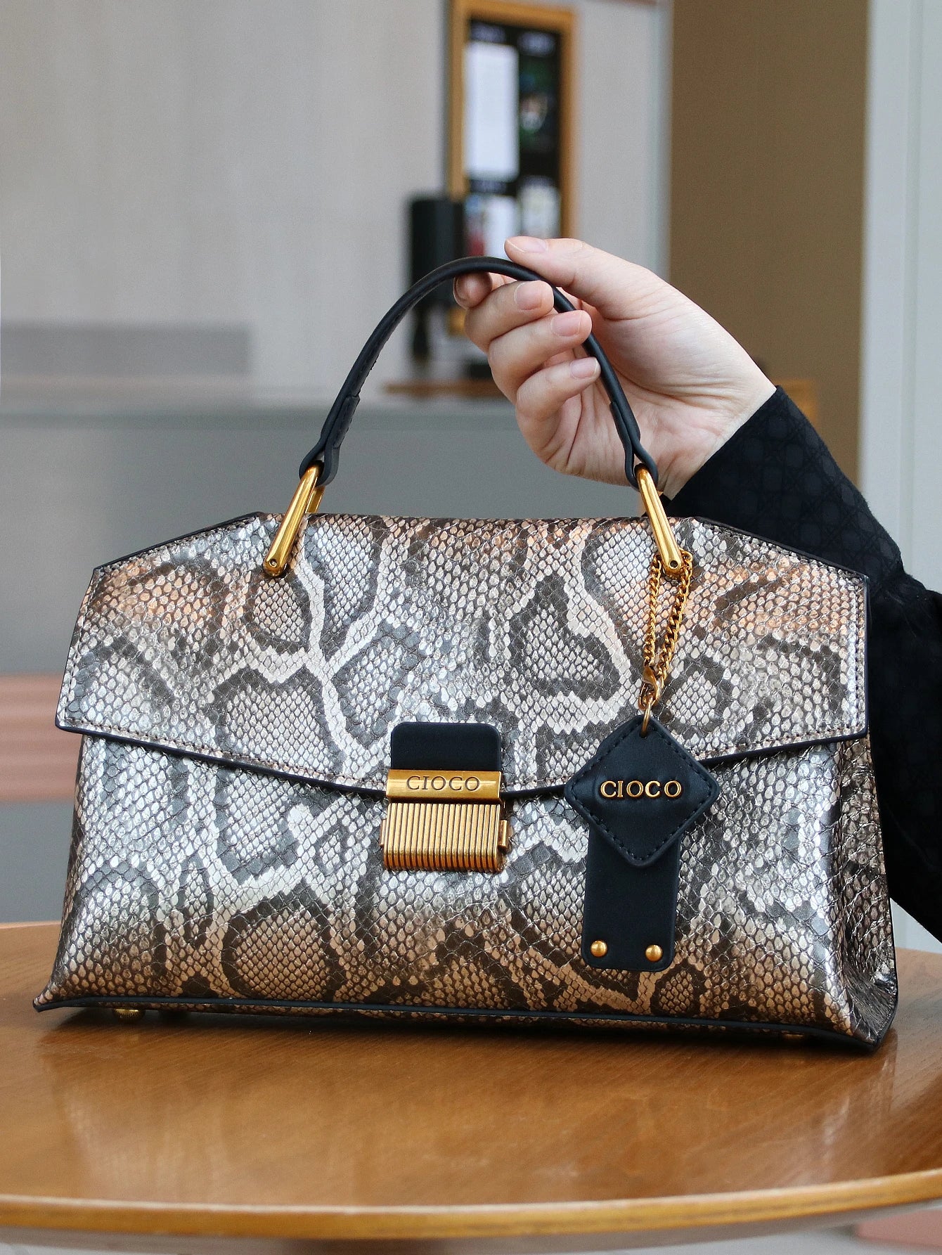 Retro blue snake-shaped high-grade handbag fashion luxury handbag large-capacity