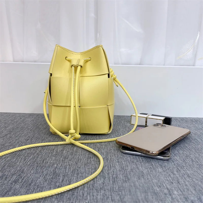 Trendy Mini Bucket Bag Versatile Woven Drawstring Phone Bag Casual Simple Design