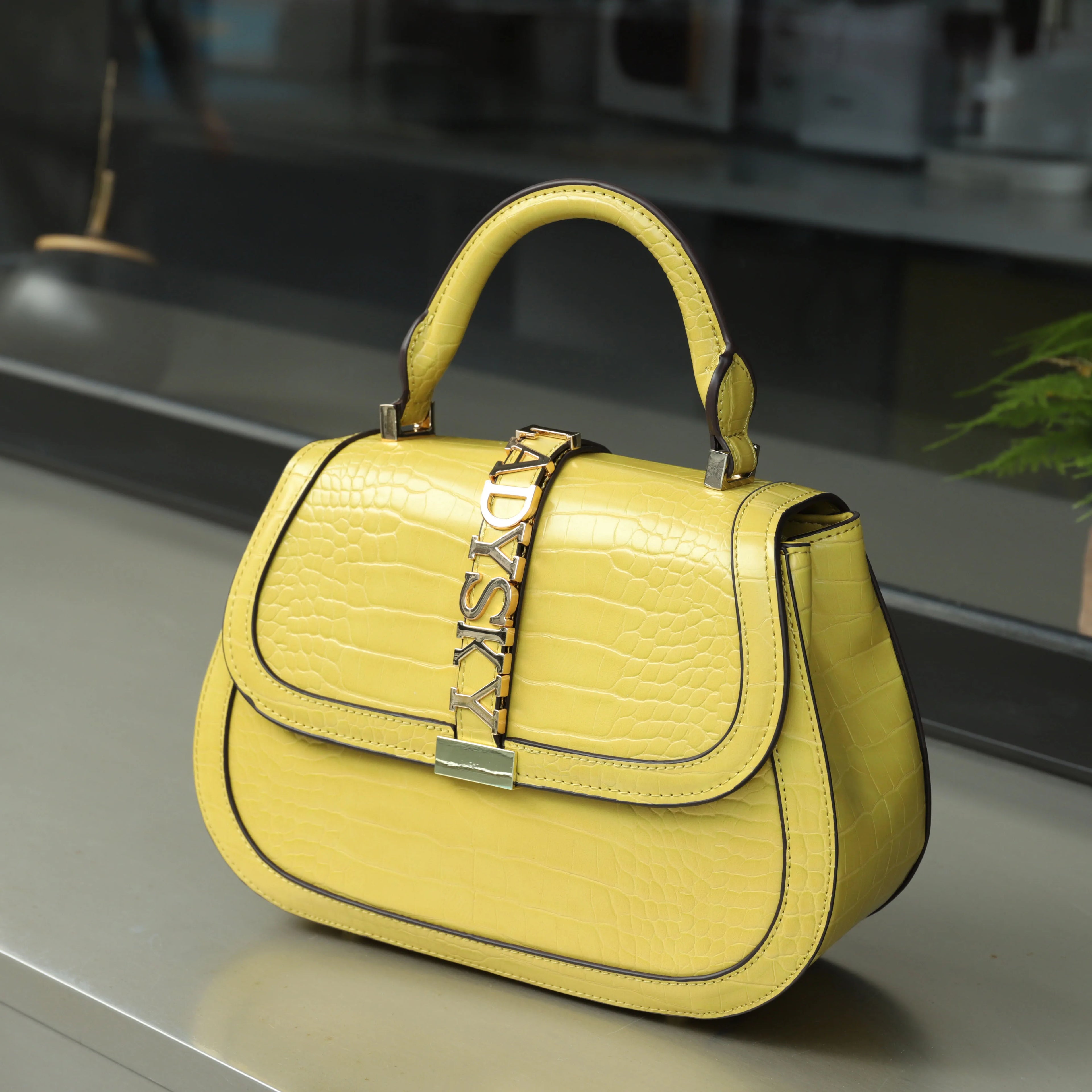 Ladies Fashion Quality Crocodile Pattern Shoulder Handbag