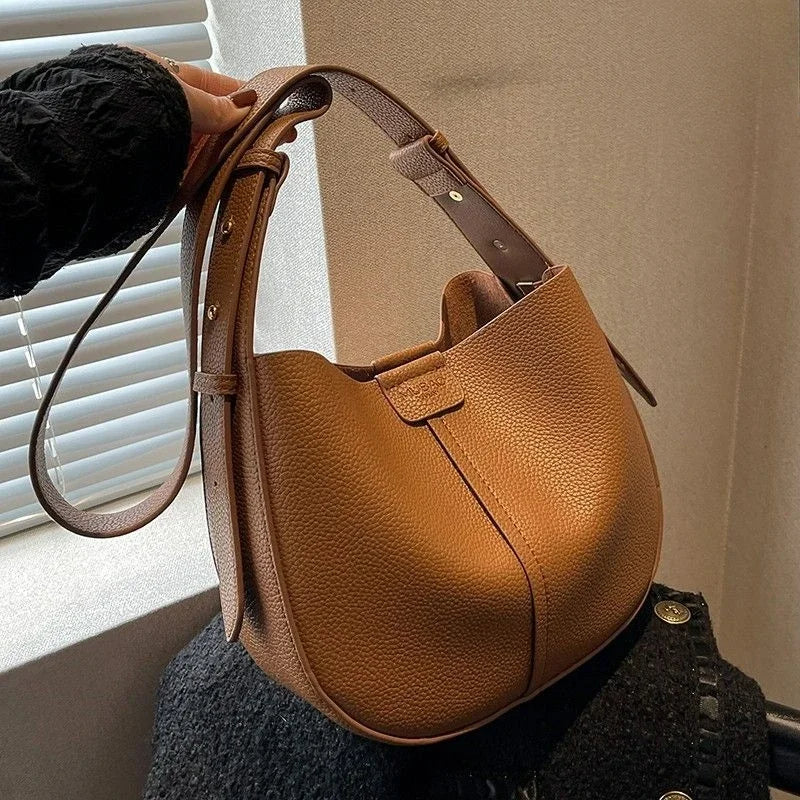 Leather Bag Fashion Single Shoulder Crossbody Bucket Bag Simple Magnetic Buckle