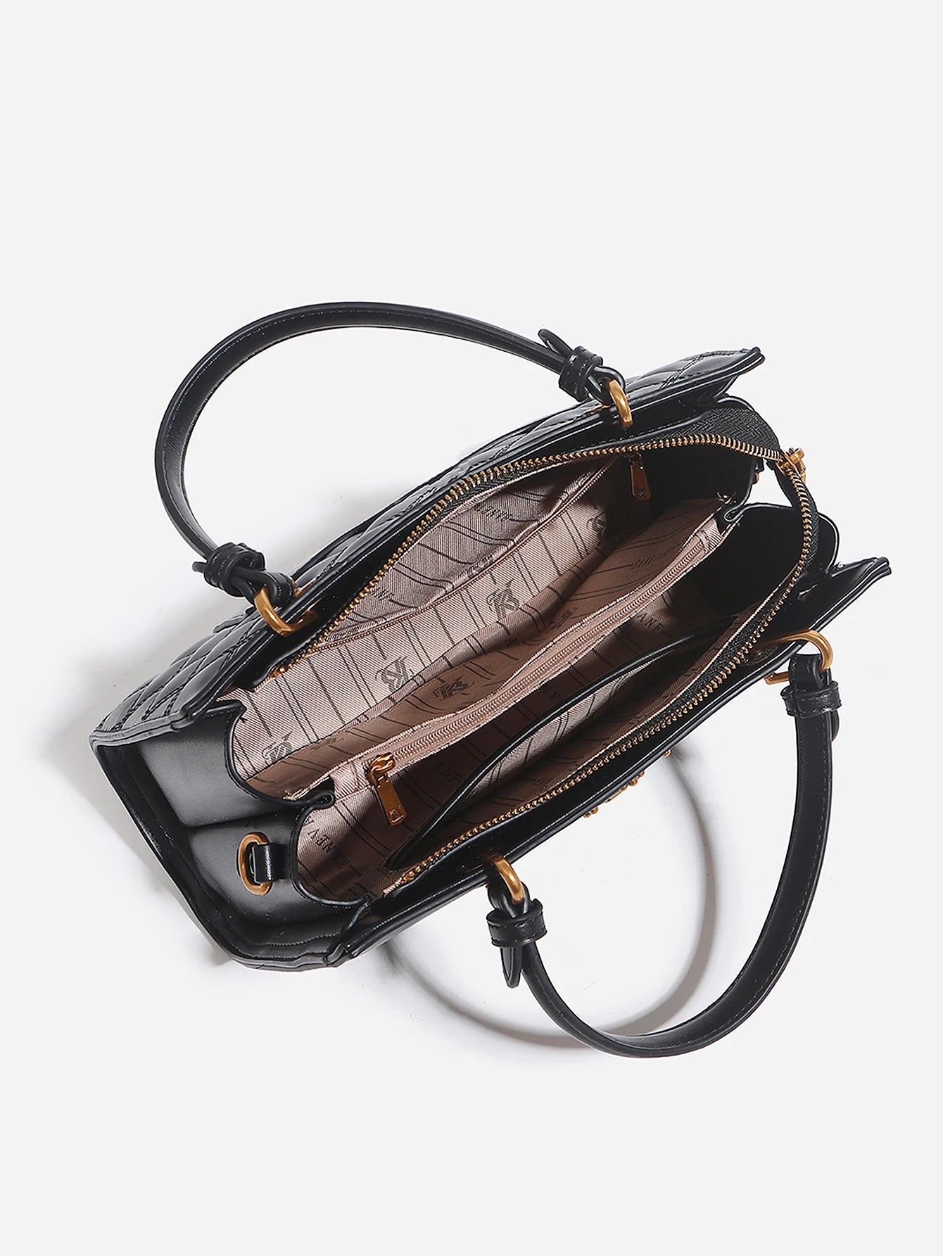 Fashion luxury new rhombic large-capacity ladies handbag heavy hardware design