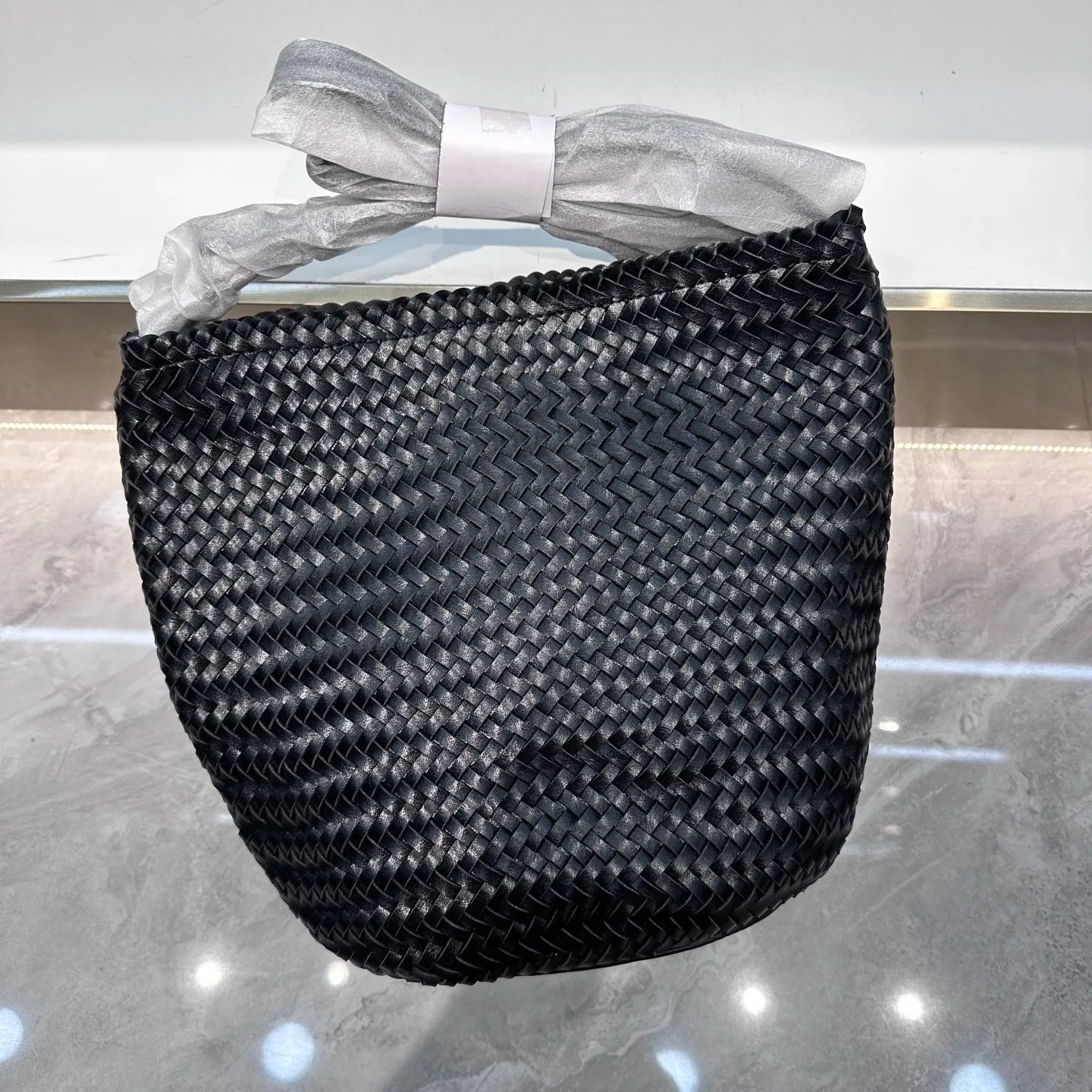 Luxury Woven Handmade Bag PU Leather Bucket Bag