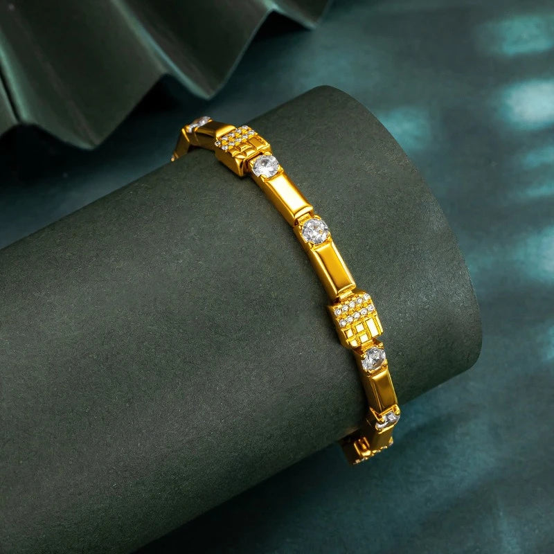 18 K Gold Color Advanced Geometric Inlaid Zircon Bracelet