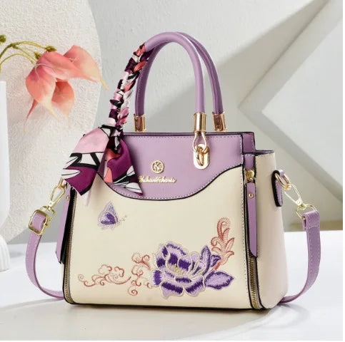Embroidered Style Ladies Handbag Urban Minimalist PU Material Small Size