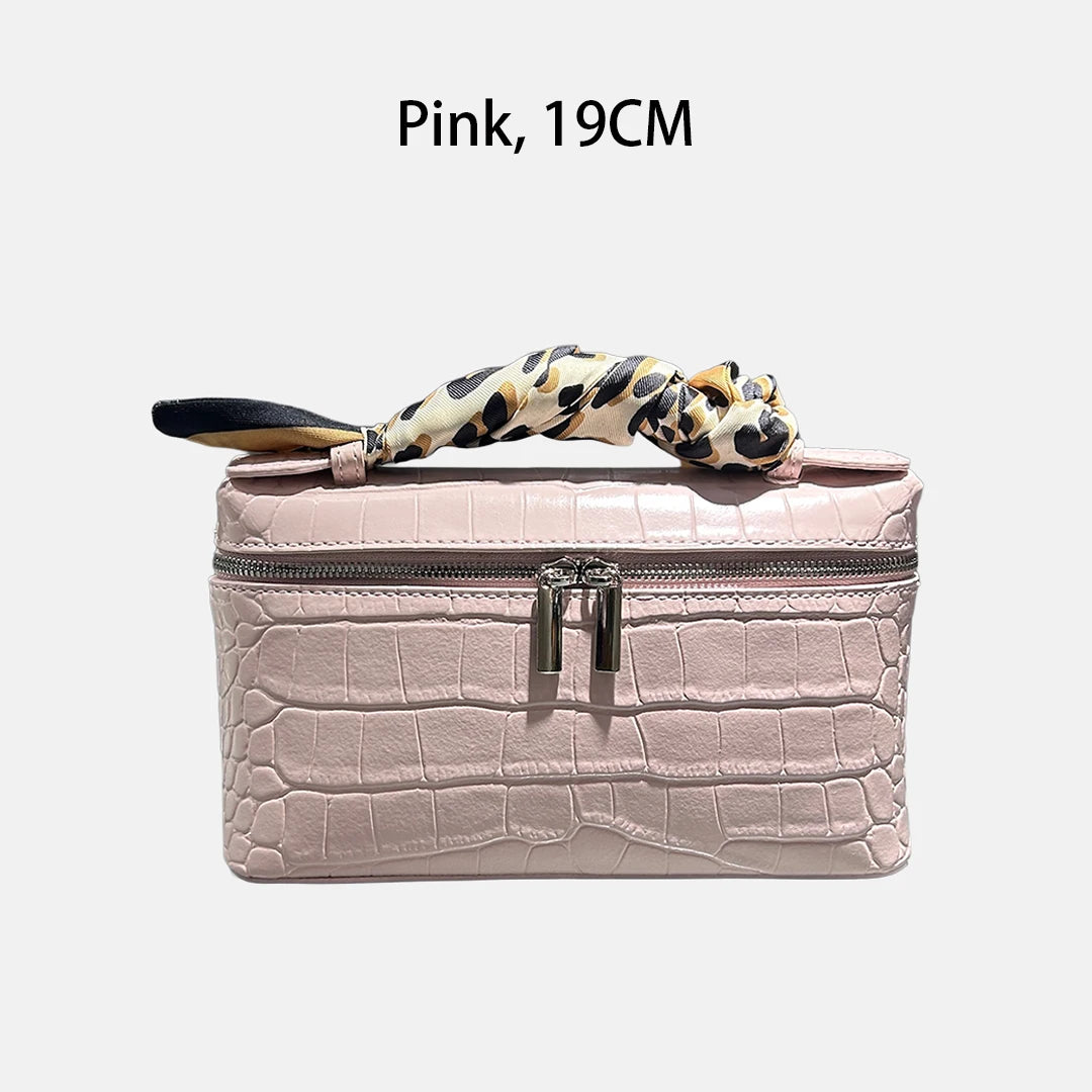 Small Crossbody Handbag Genuine Leather Crocodile Pattern Design