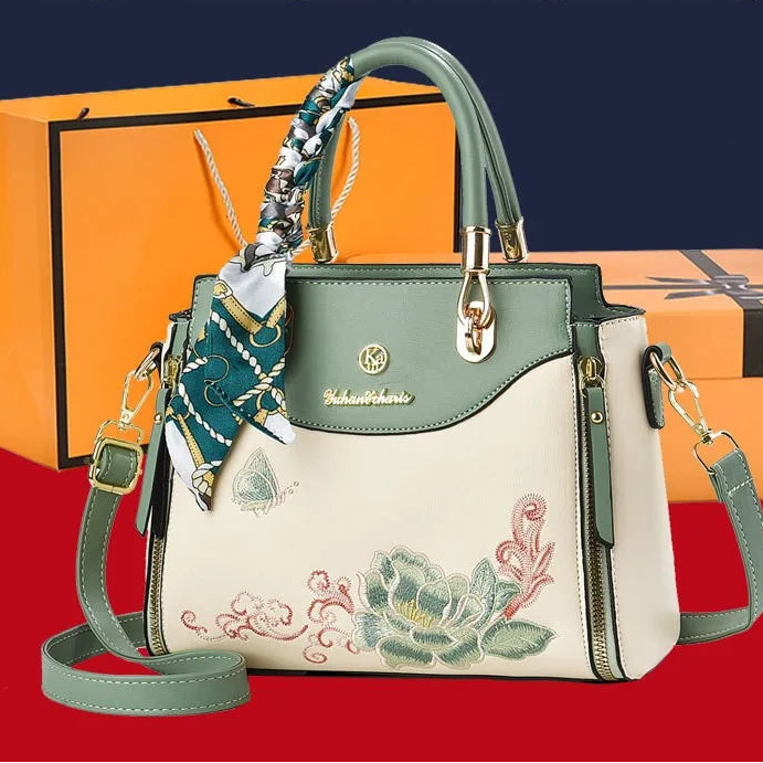 Embroidered Style Ladies Handbag Urban Minimalist PU Material Small Size