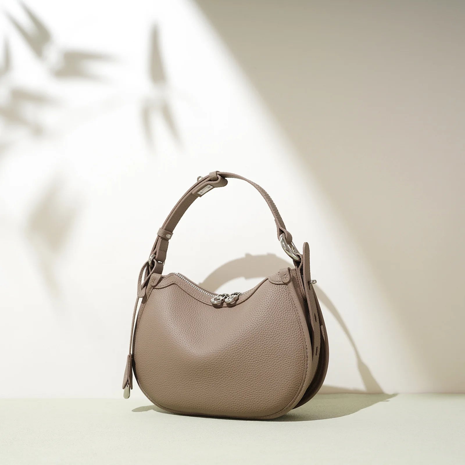 Luxury Design Genuine Leather Vintage Crossbody Bag