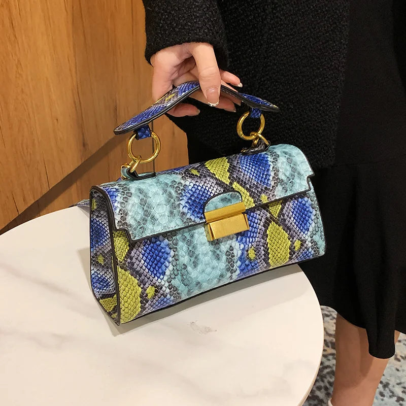 Luxury Design Handbag Snake Pattern Leather Crossbody Bag