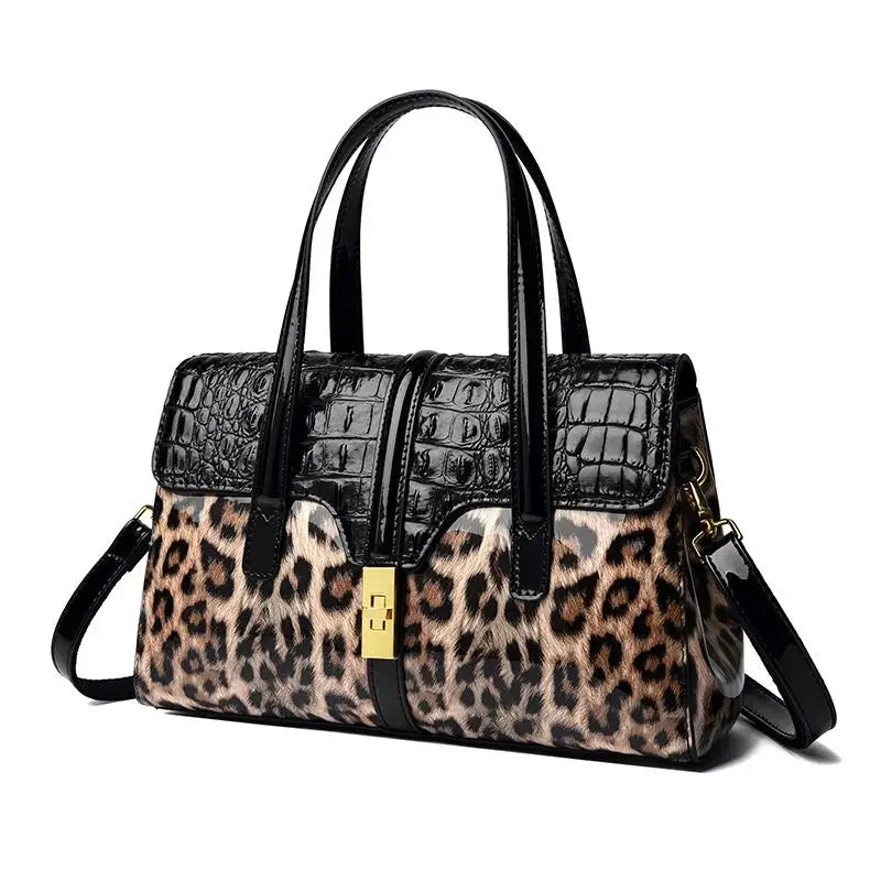 Fashionable Leopard Pattern Handbags Patent Leather Design