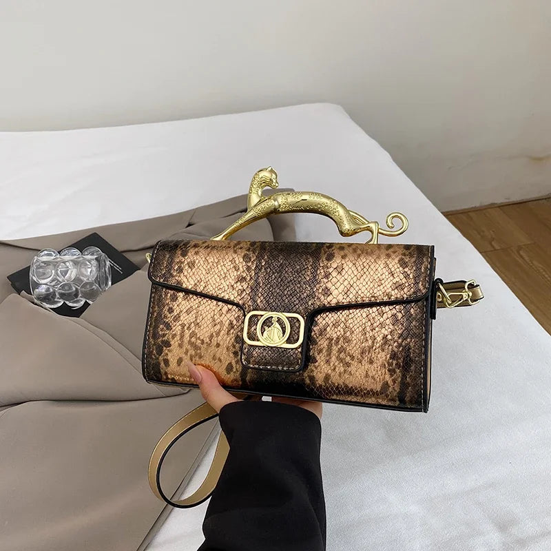 Metal Buckle Fashion Shoulder Bag Luxury Design Handbag