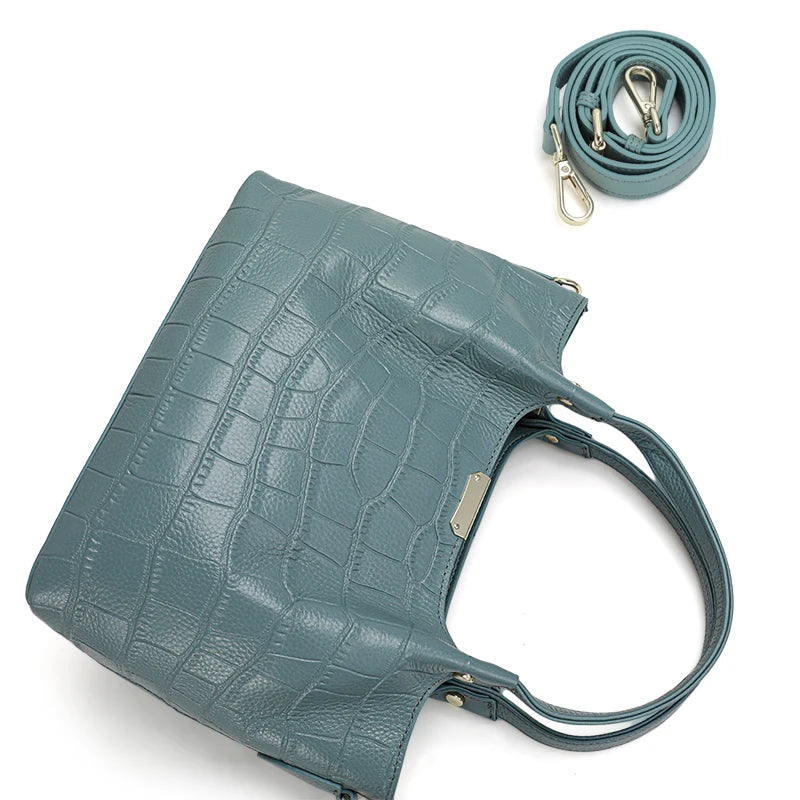 High-quality cowhide handbag crocodile pattern with large capacity